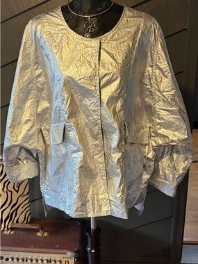Esley Metallic Silver Lightweight Jacket